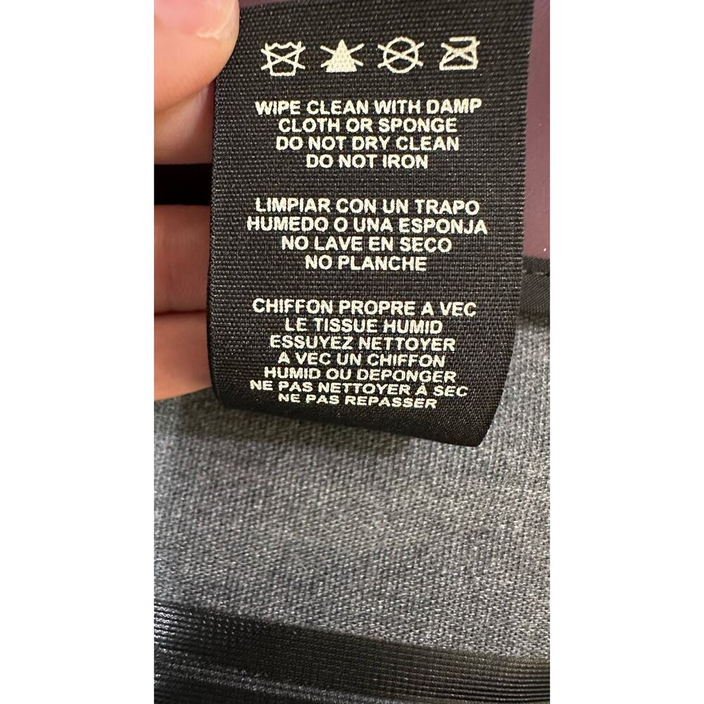 UGG Rylie Rain Jacket Trench - Women's Small - Rubberized - Burgundy - Picture 11 of 11